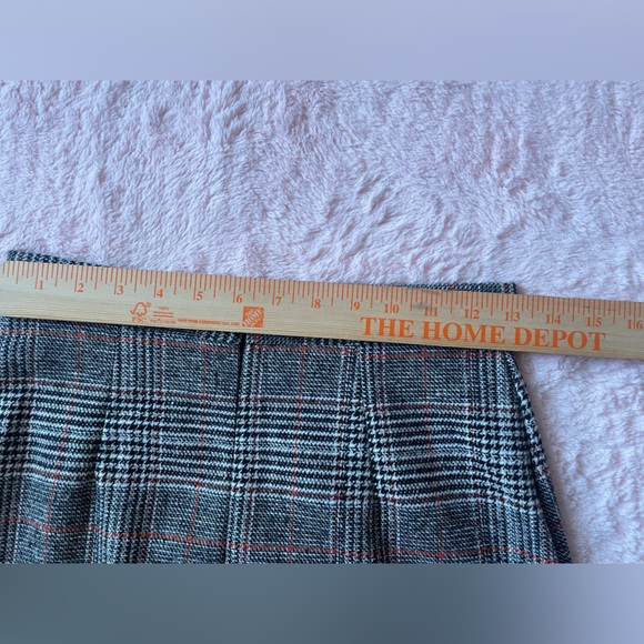 Vintage Plaid Skirt - Picture 2 of 7